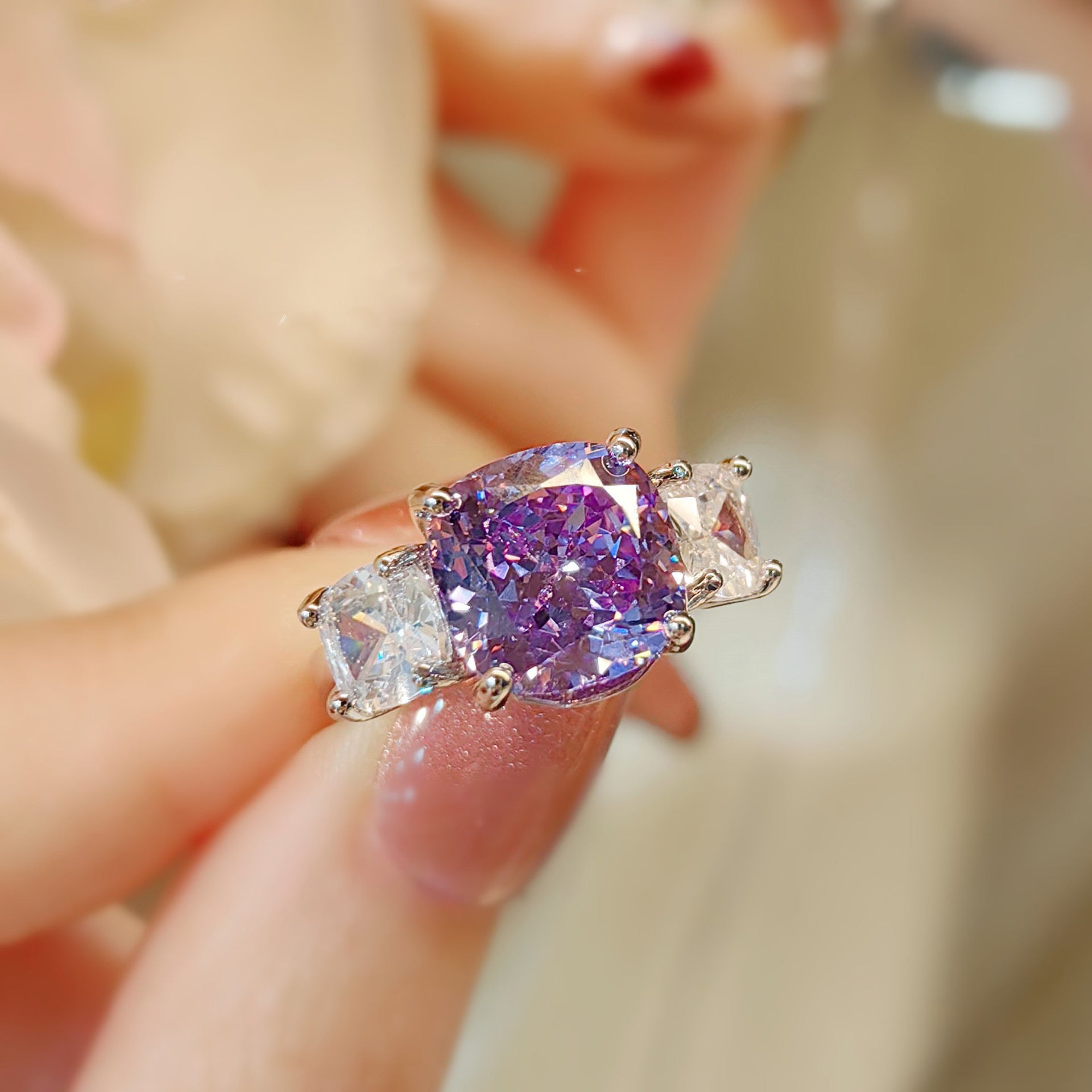 Adeline Violetta Satz | Weißgold